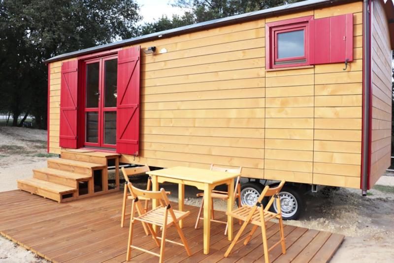 Roulottes Cocooning Au Coeur Des Landes Mées Exterior foto