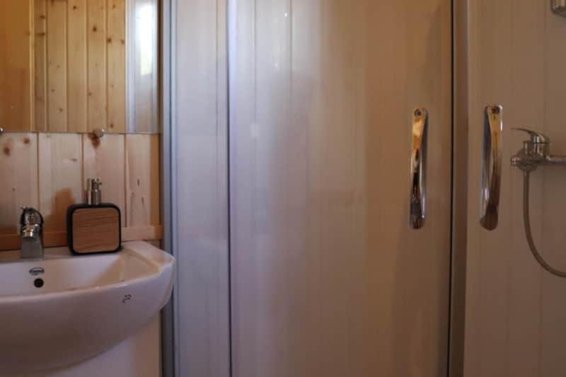 Roulottes Cocooning Au Coeur Des Landes Mées Exterior foto