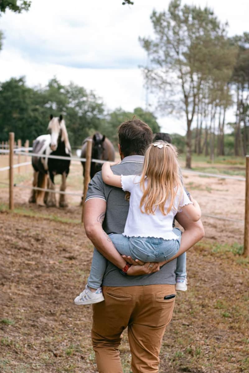 Roulottes Cocooning Au Coeur Des Landes Mées Exterior foto