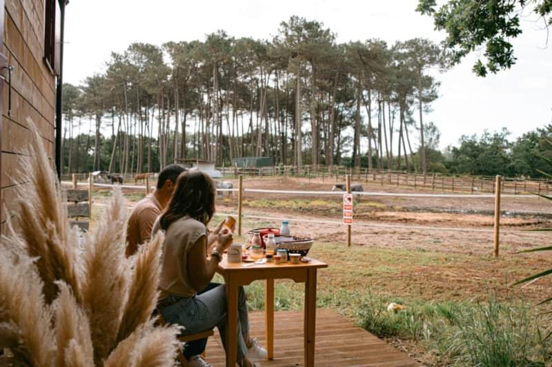 Roulottes Cocooning Au Coeur Des Landes Mées Exterior foto